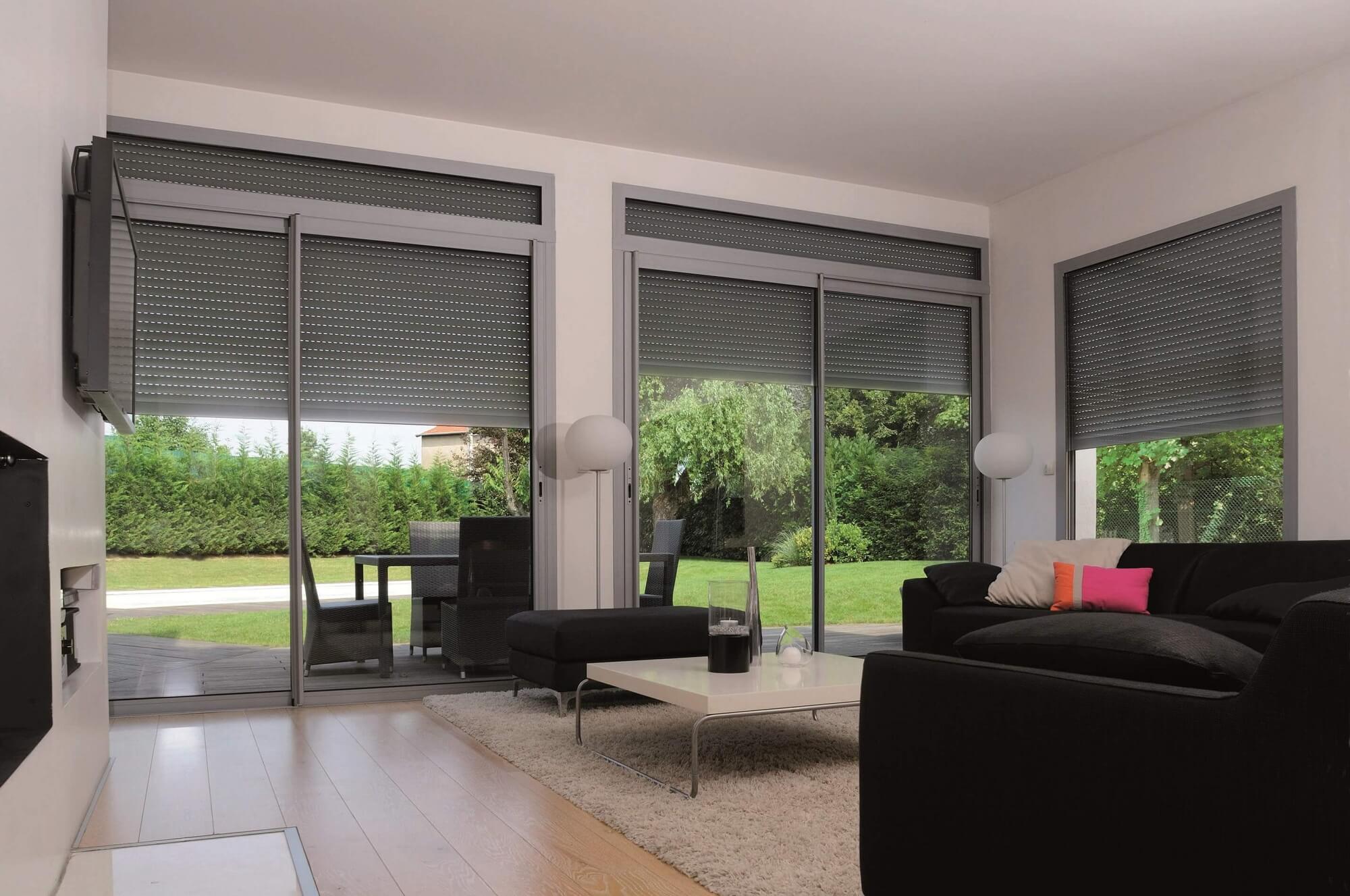 volets-roulants-gris-anthracite-solabaie